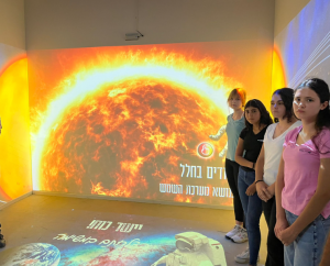 מערכת שמש3