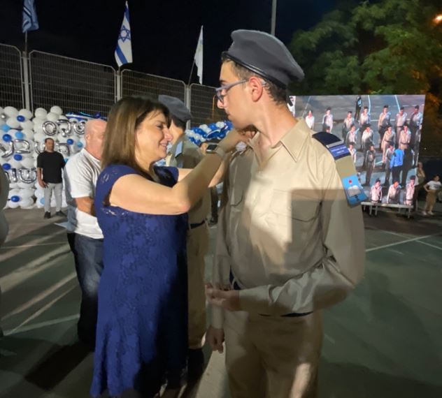כותפות